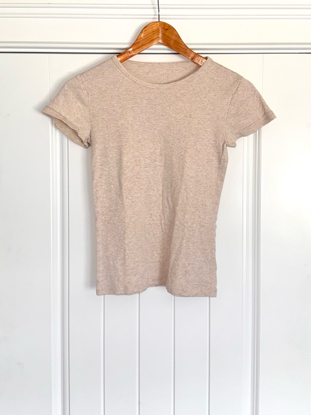 GAP Lightweight Short Sleeve Tee in Oatmeal